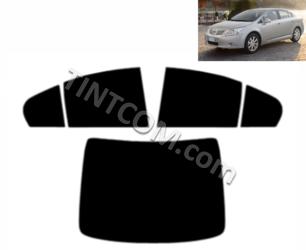                                Фолио за тониране - Toyota Avensis (4 врати, седан, 2009 - 2015) Solar Gard - серия NR Smoke Plus
                            